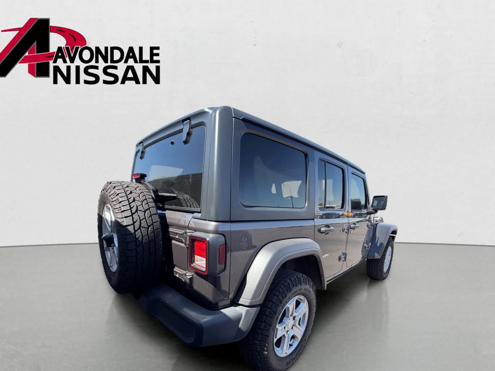 Thumbnail: 2021 Jeep Wrangler - 3