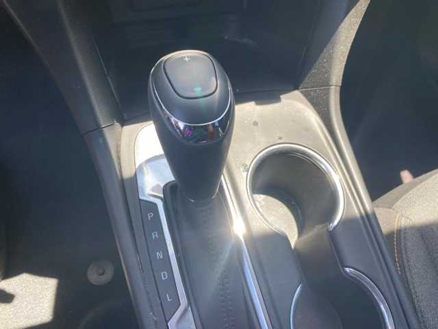 Thumbnail: 2019 Chevrolet Equinox - 19