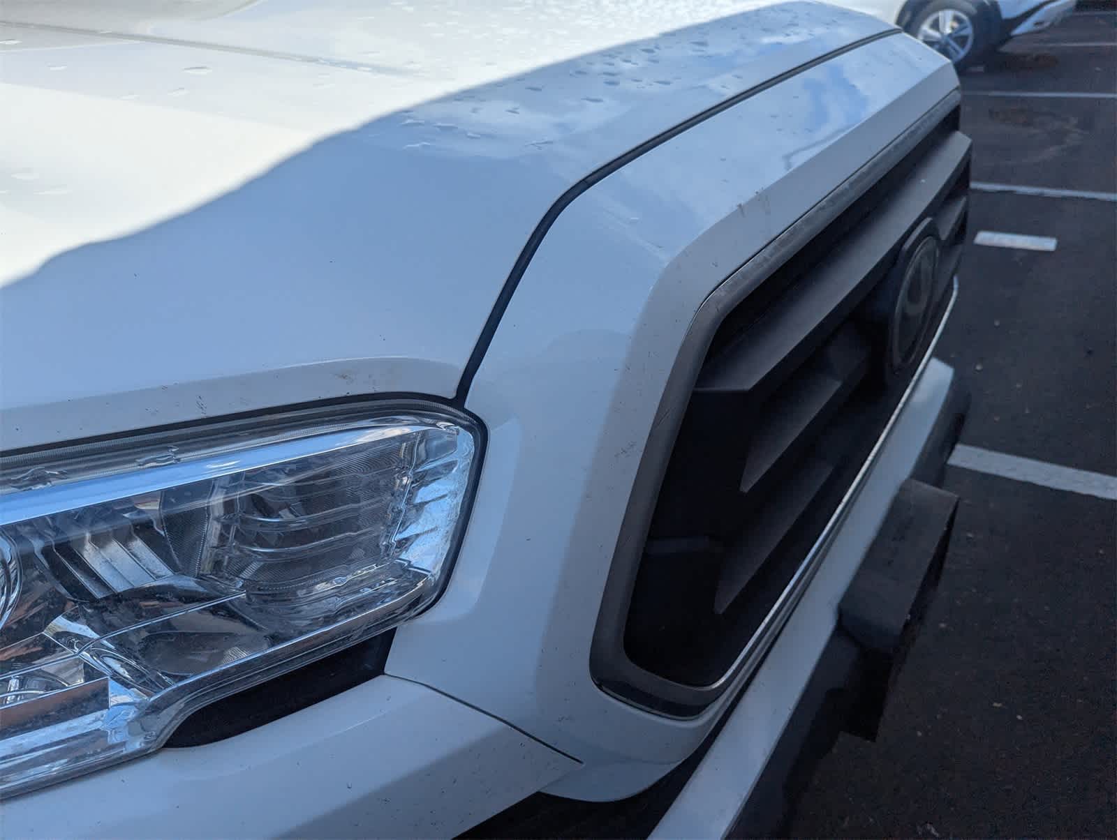 Thumbnail: 2020 Toyota Tacoma - 7
