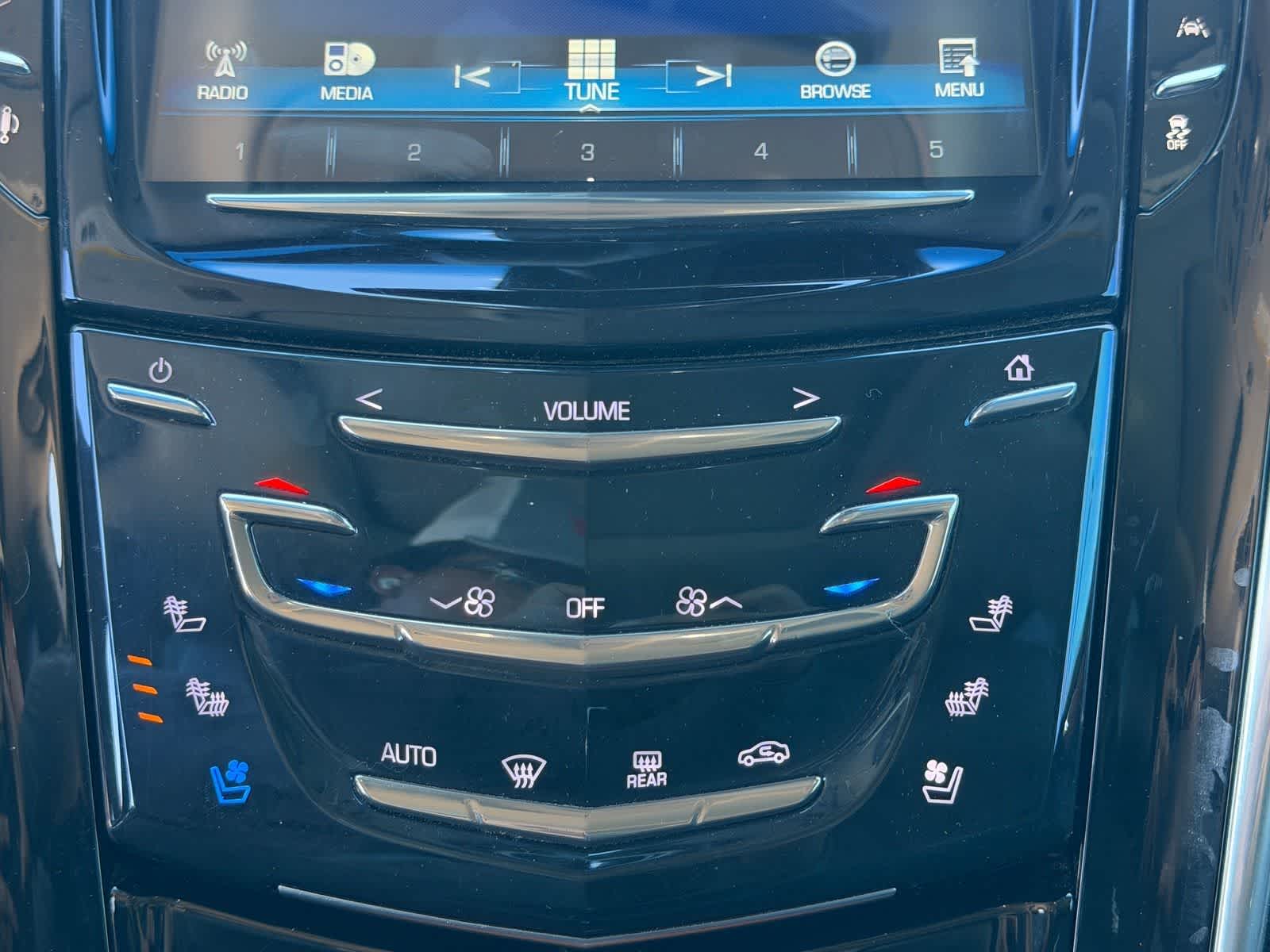 Thumbnail: 2016 Cadillac Escalade - 26