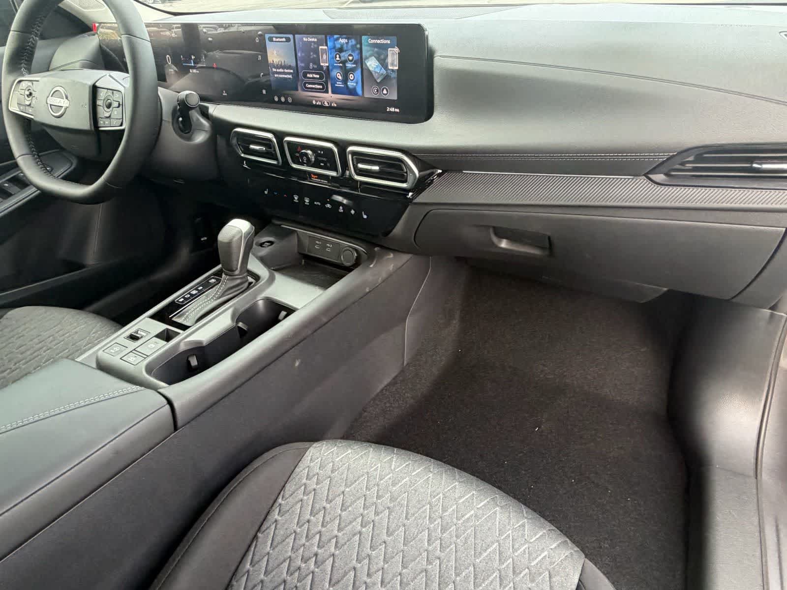 Thumbnail: 2026 Nissan Sentra - 2