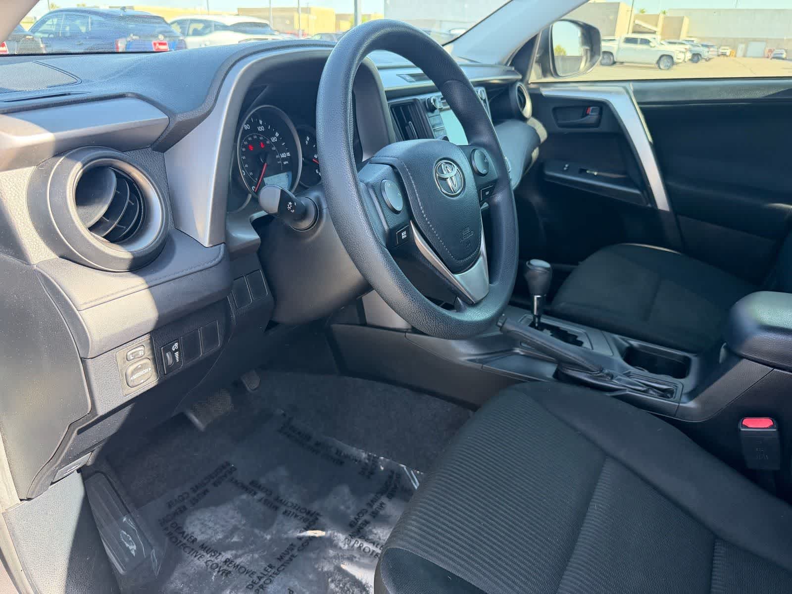 Thumbnail: 2016 Toyota RAV4 - 2