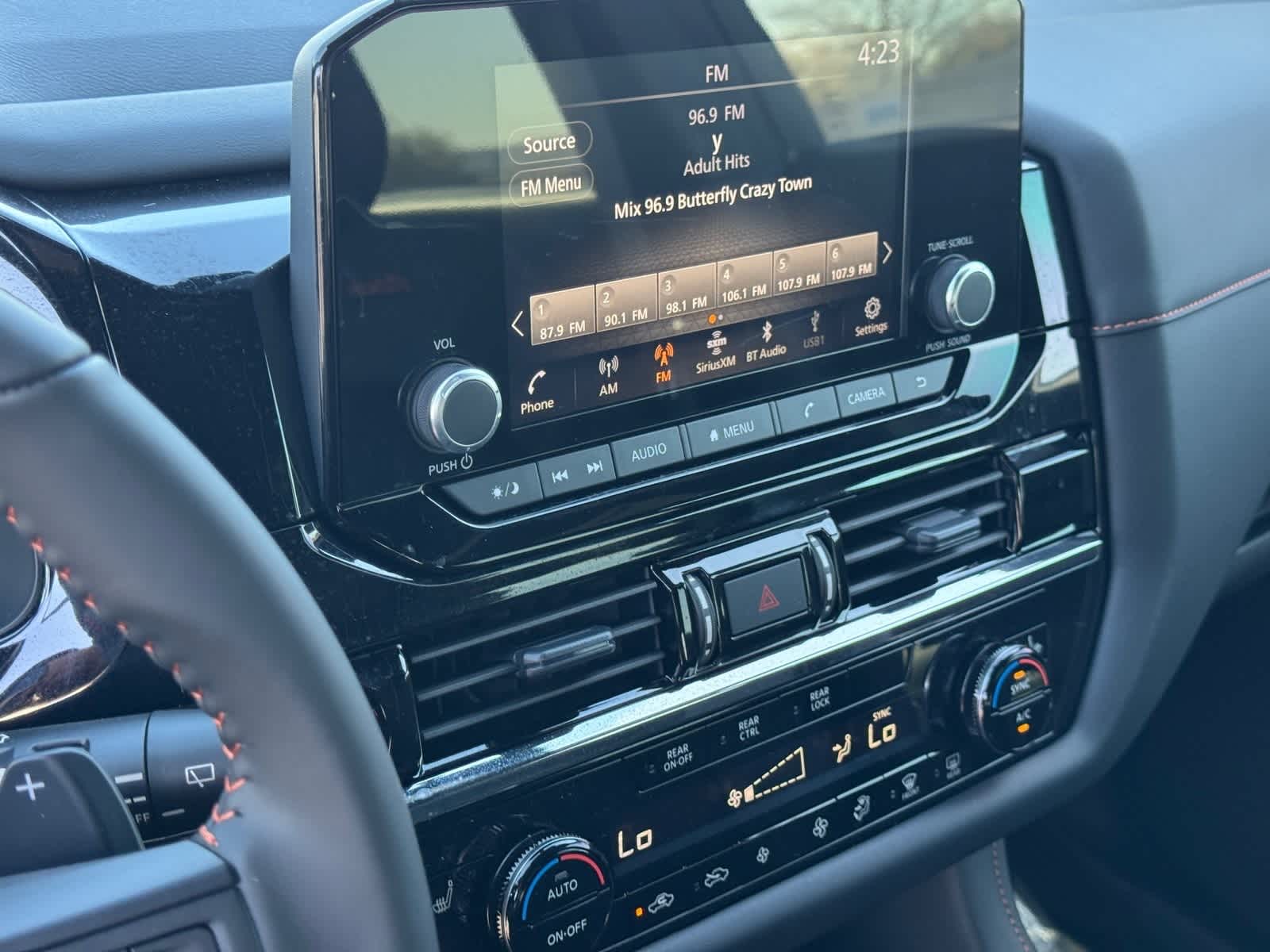 Thumbnail: 2025 Nissan Pathfinder - 17