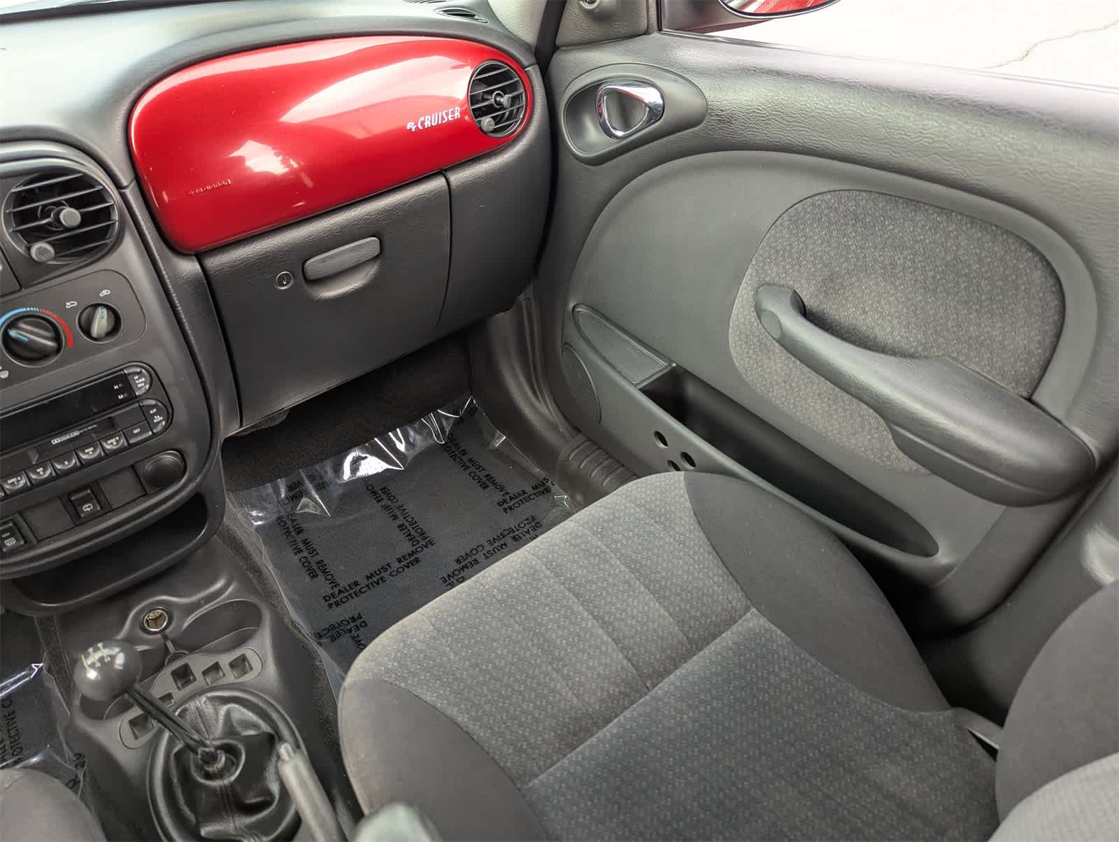 Thumbnail: 2005 Chrysler PT Cruiser - 20