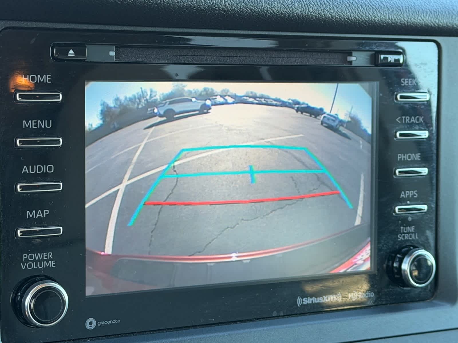 Thumbnail: 2020 Toyota Sienna - 24