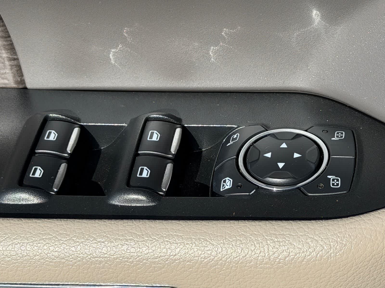 Thumbnail: 2019 Ford Expedition - 11