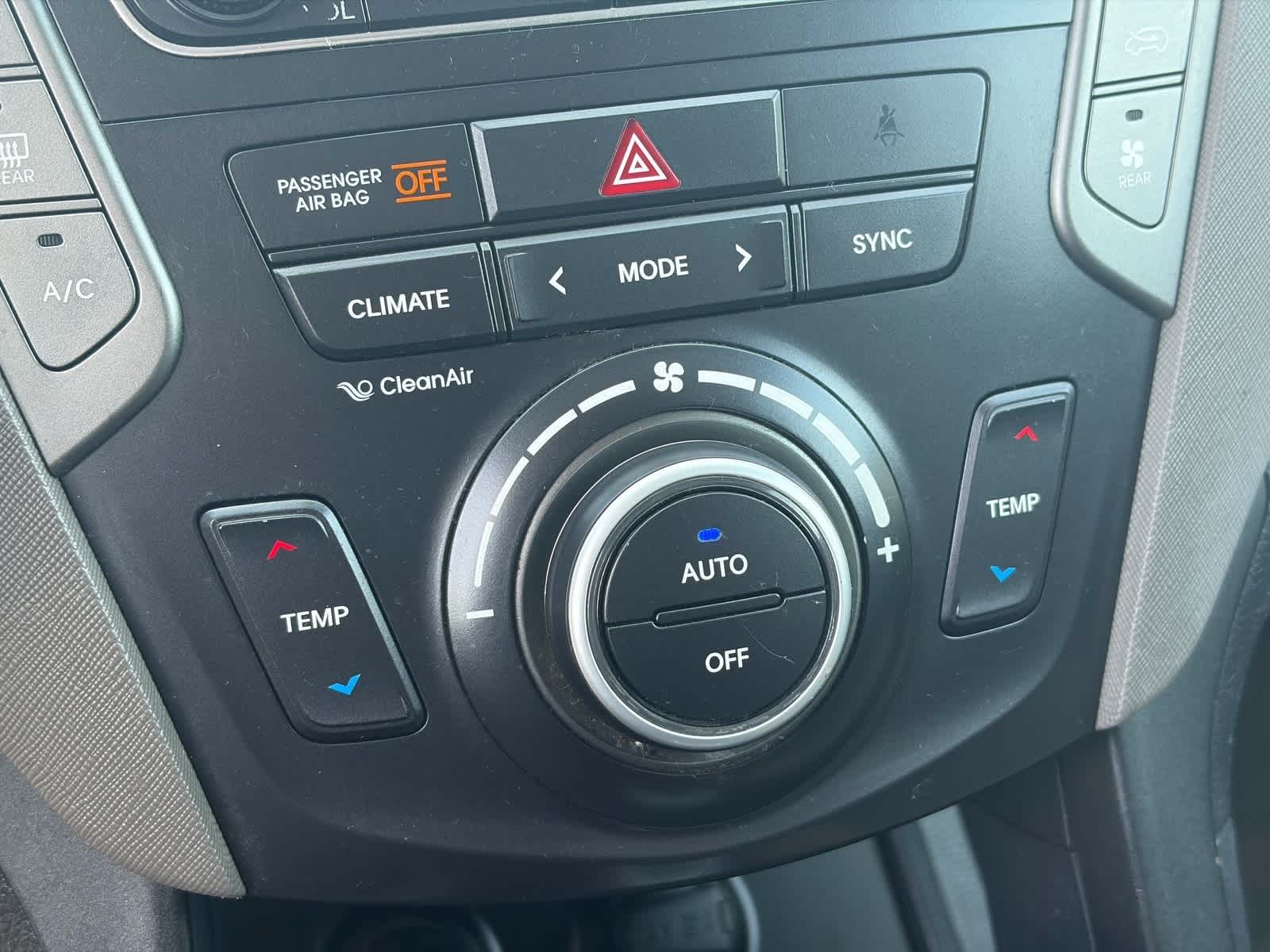 Thumbnail: 2017 Hyundai Santa Fe - 22