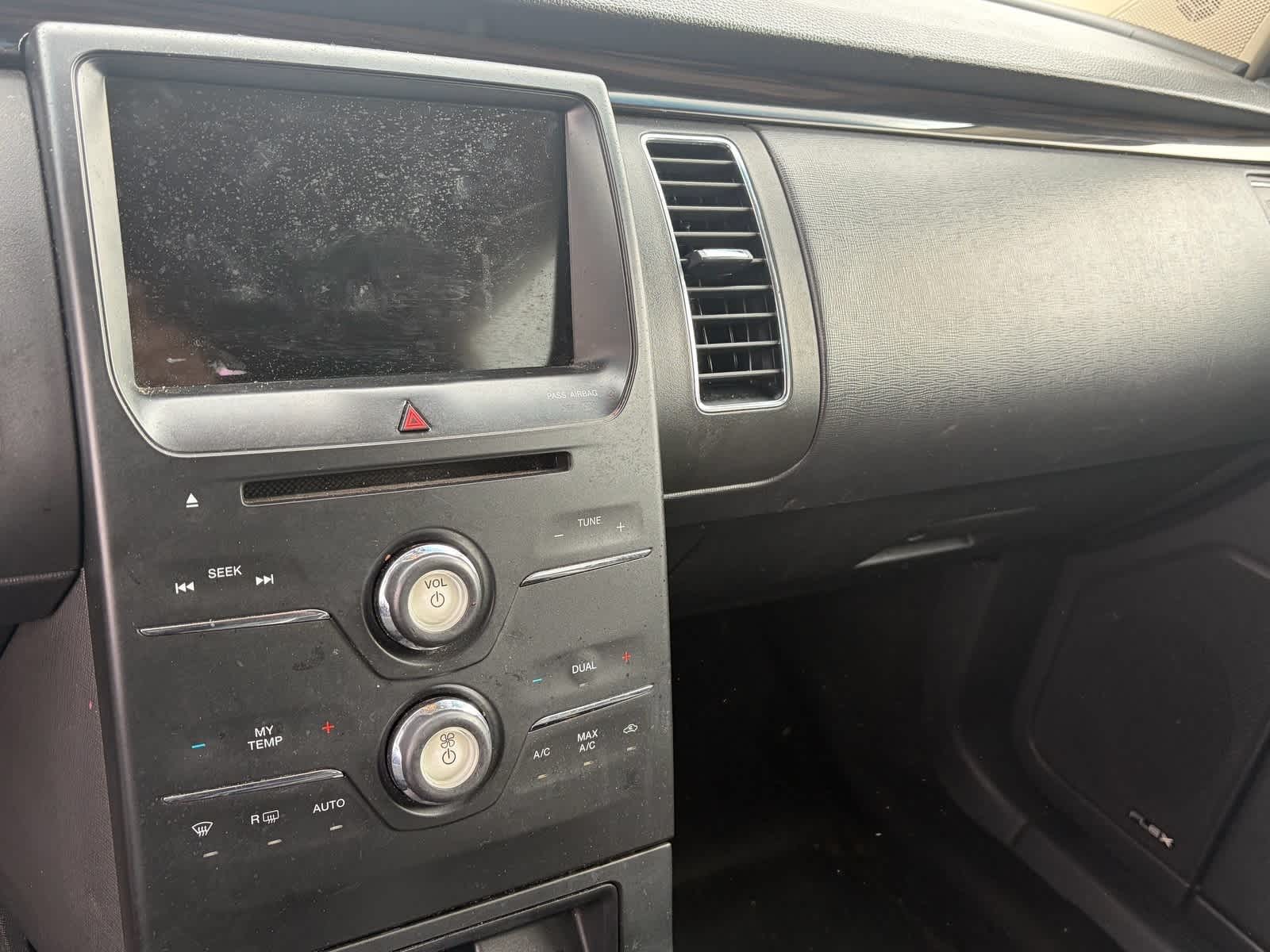 Thumbnail: 2019 Ford Flex - 13