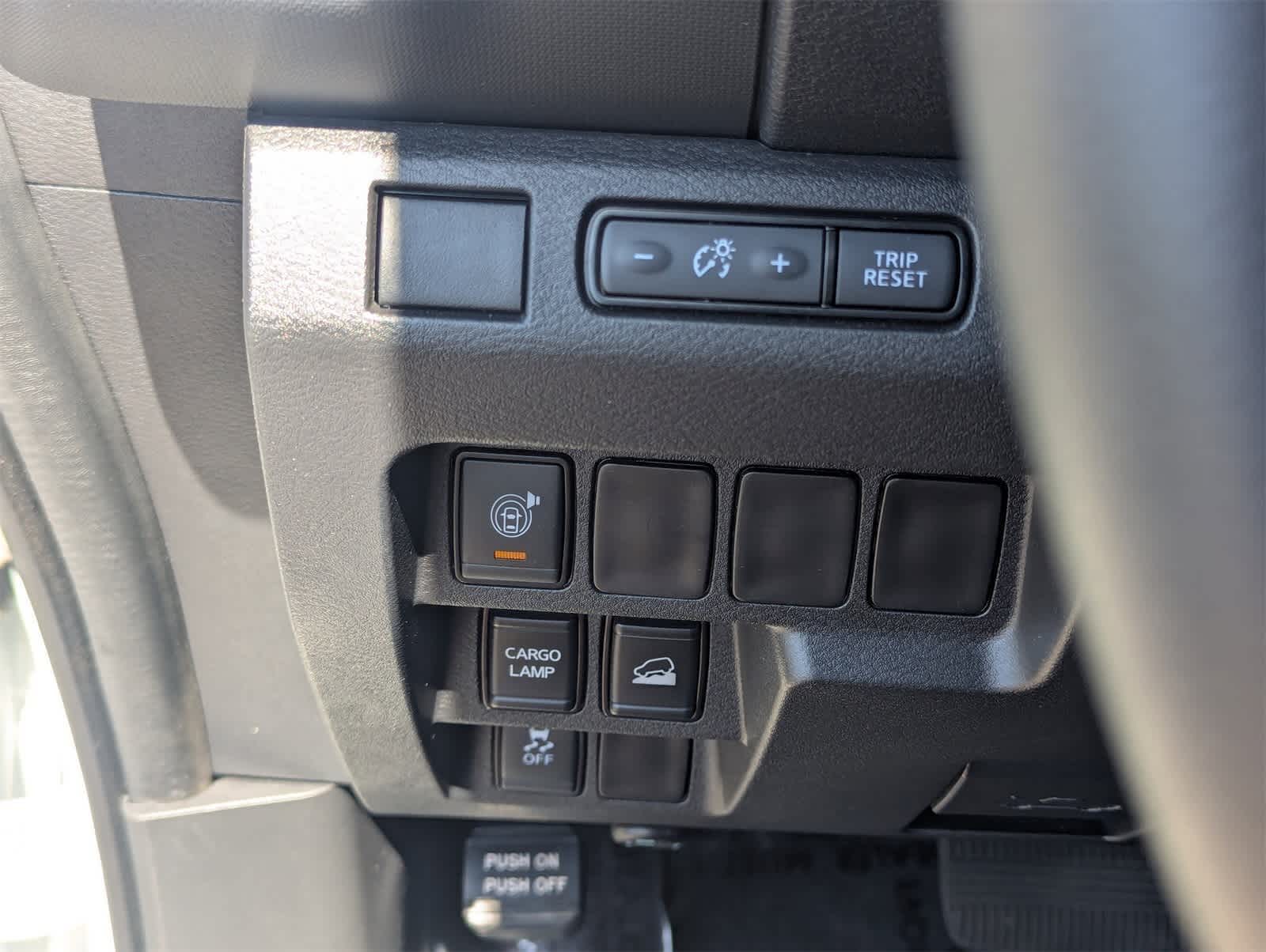 Thumbnail: 2024 Nissan Frontier - 33