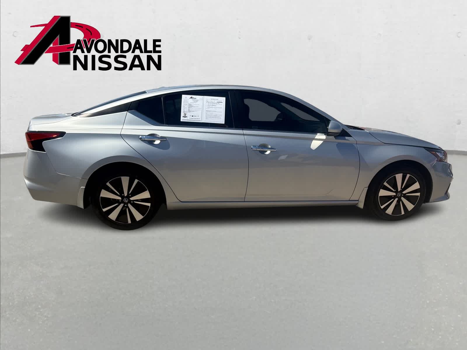Thumbnail: 2022 Nissan Altima - 6