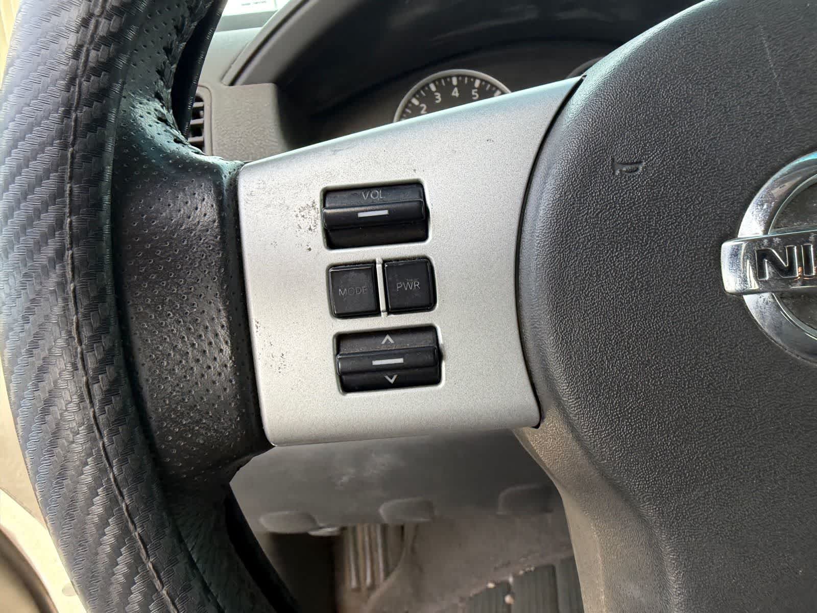 Thumbnail: 2008 Nissan Pathfinder - 10