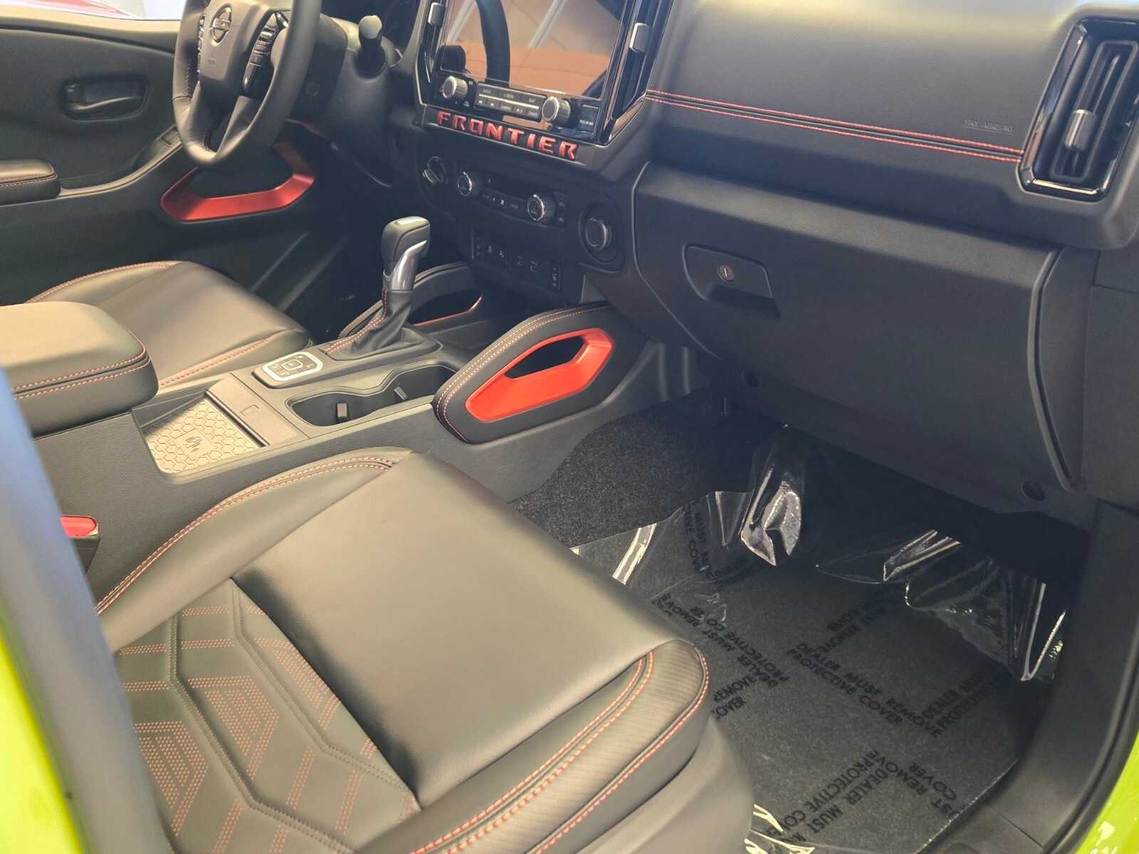 Thumbnail: 2026 Nissan Frontier - 14