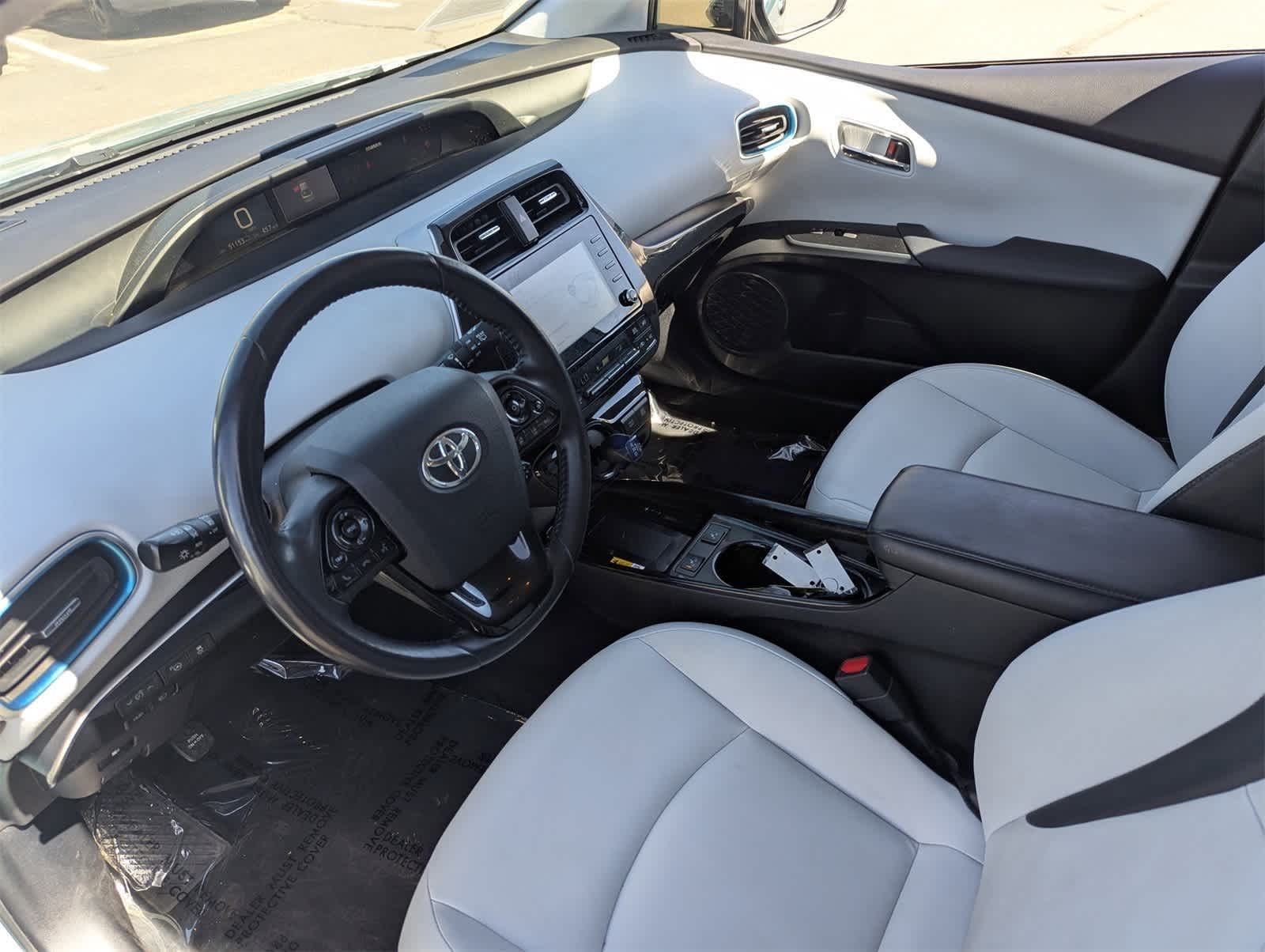 Thumbnail: 2022 Toyota Prius - 2