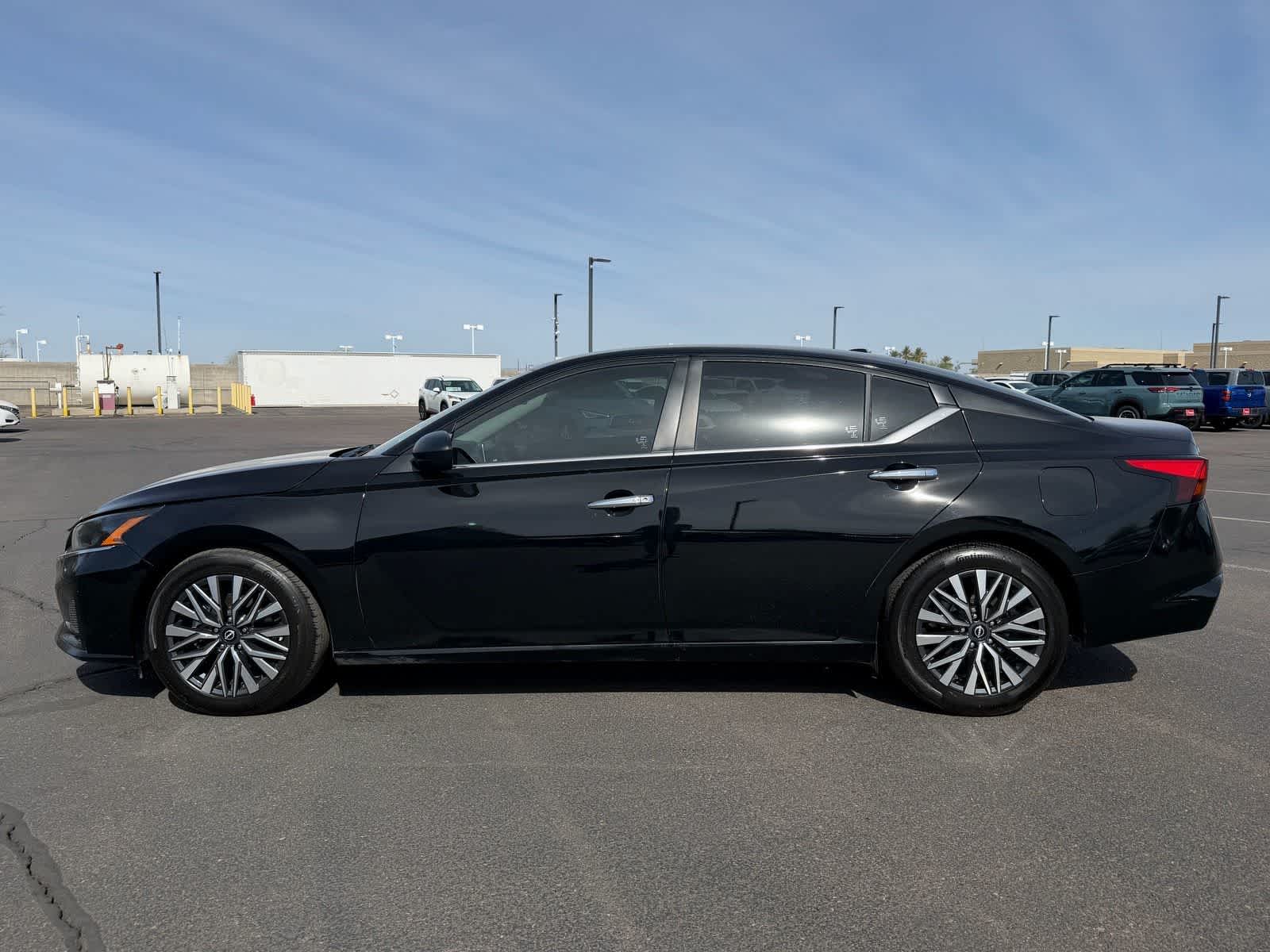 Thumbnail: 2025 Nissan Altima - 3