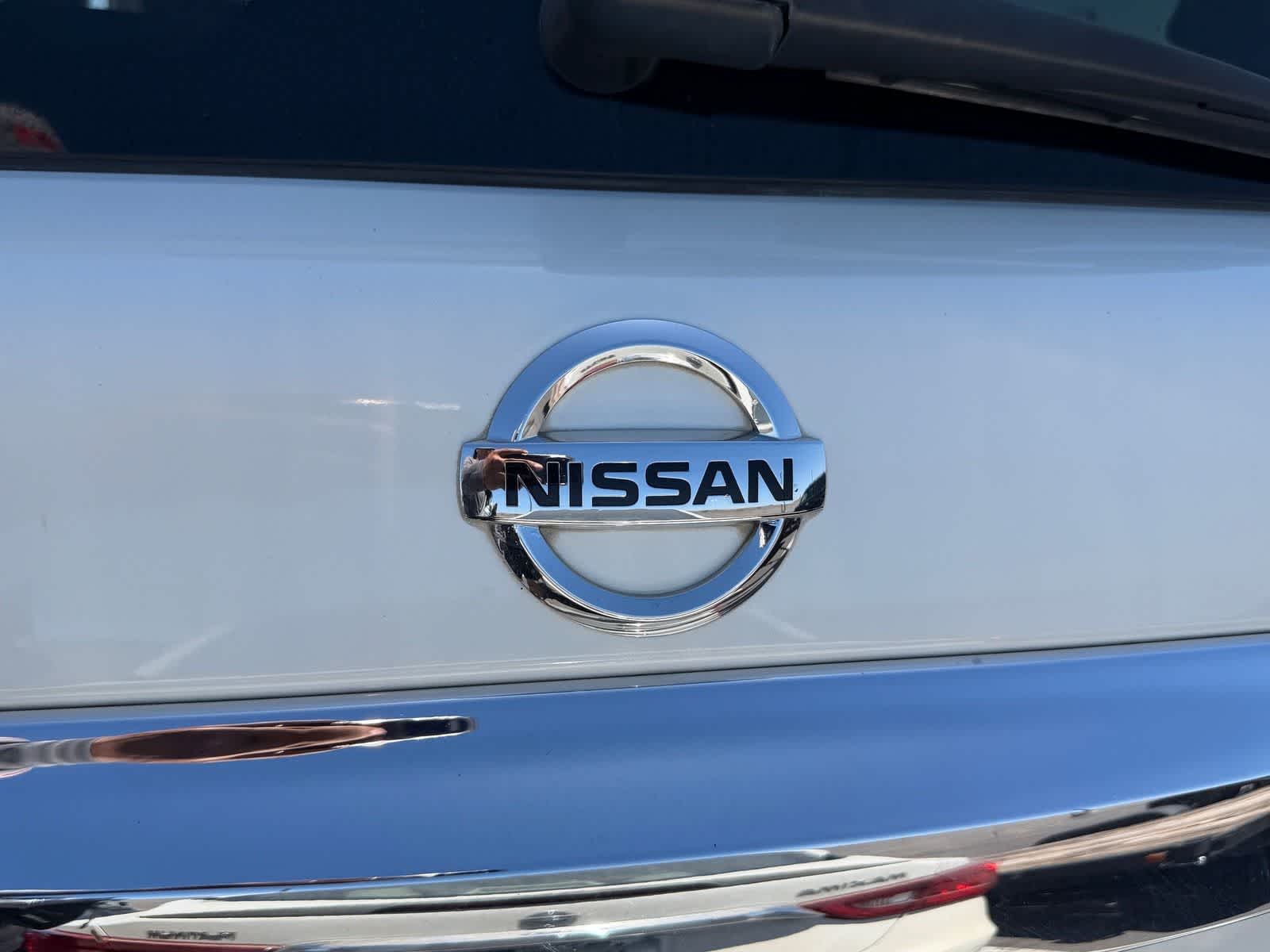 Thumbnail: 2017 Nissan Armada - 19