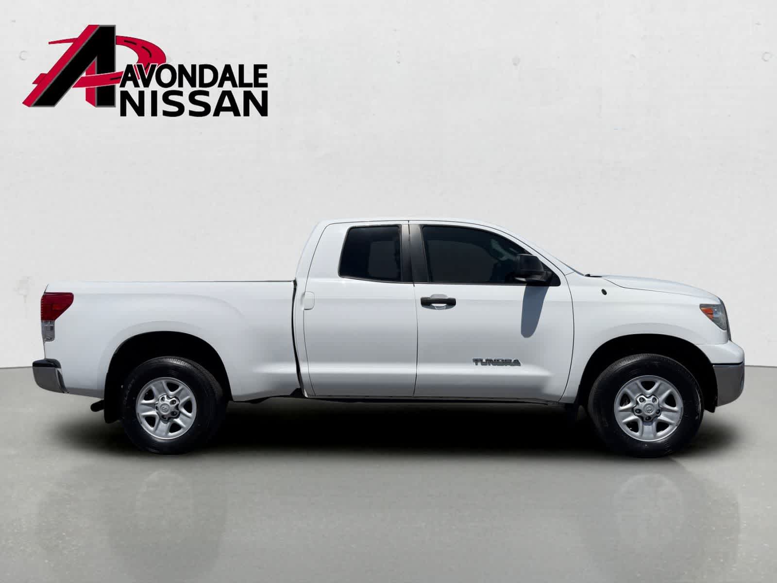 Thumbnail: 2013 Toyota Tundra - 8