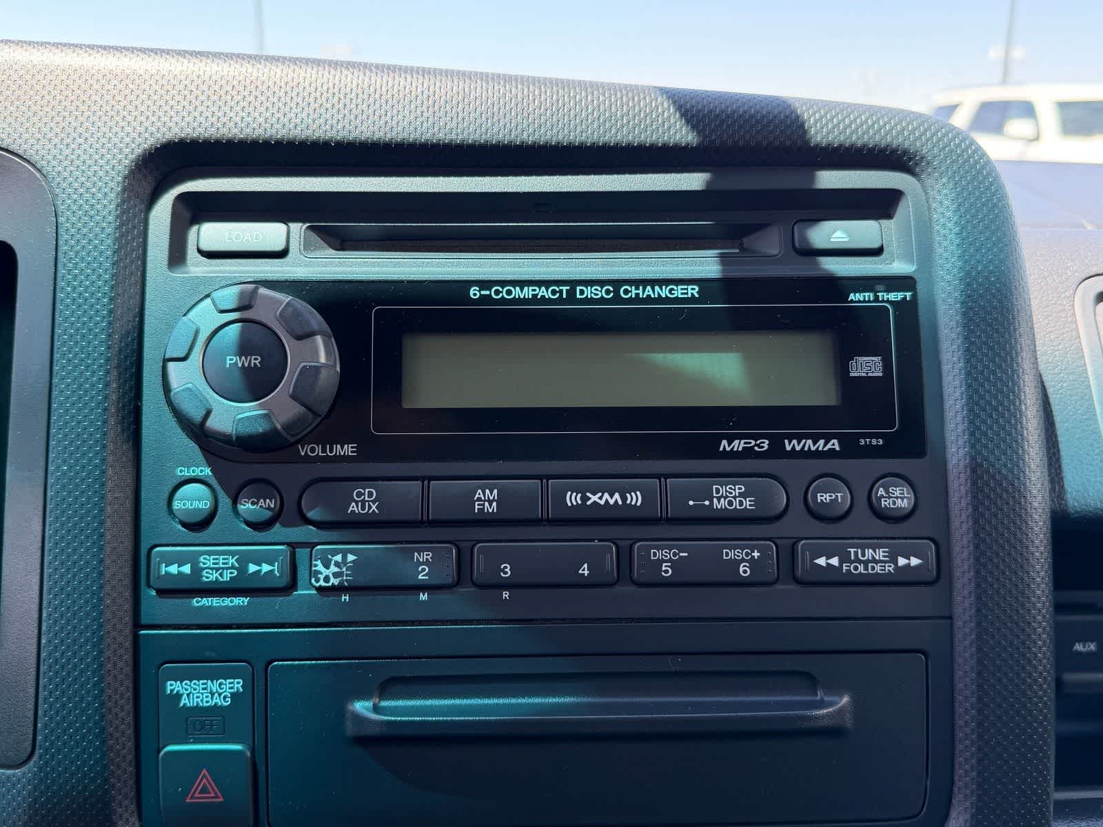 Thumbnail: 2011 Honda Ridgeline - 14