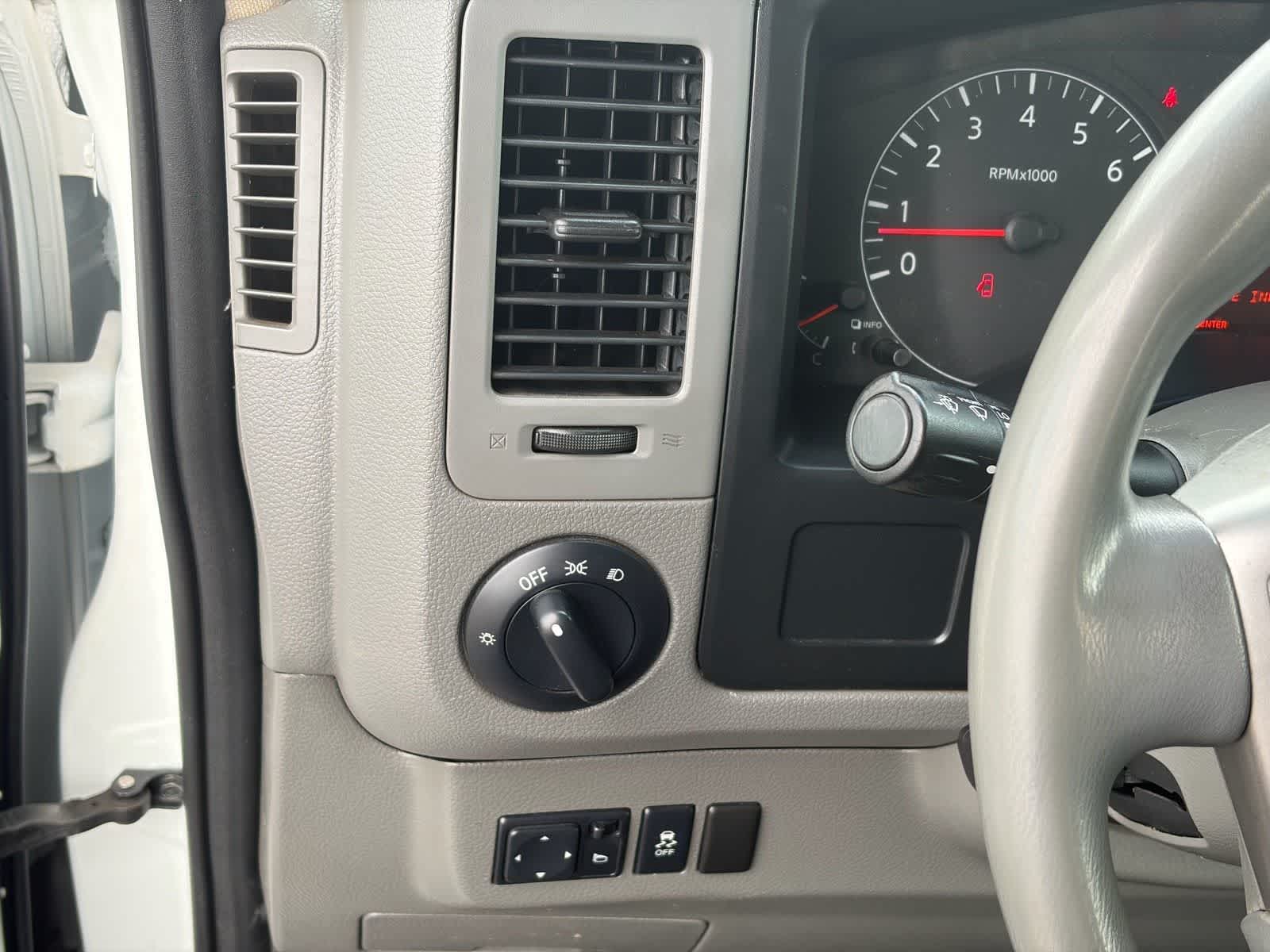 Thumbnail: 2018 Nissan NV - 19