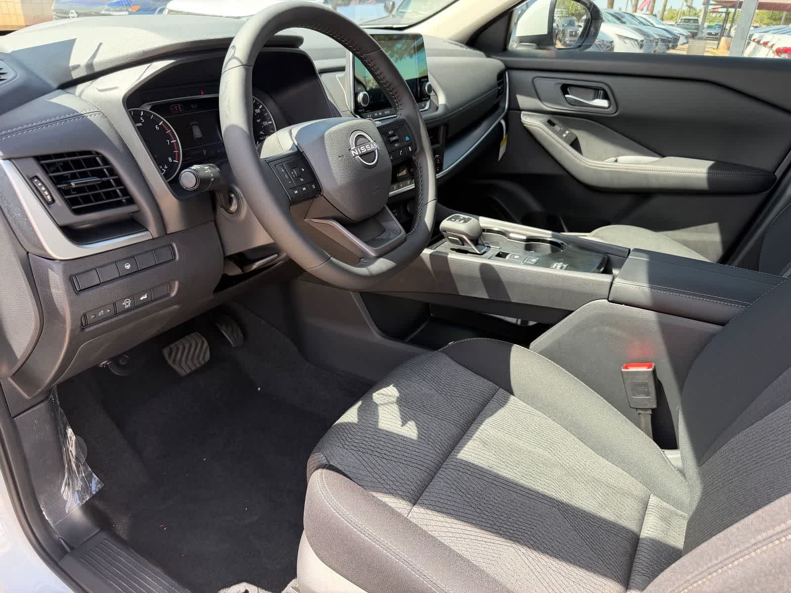 Thumbnail: 2026 Nissan Rogue - 2