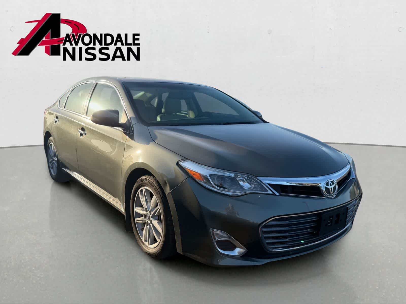 Thumbnail: 2013 Toyota Avalon - 4