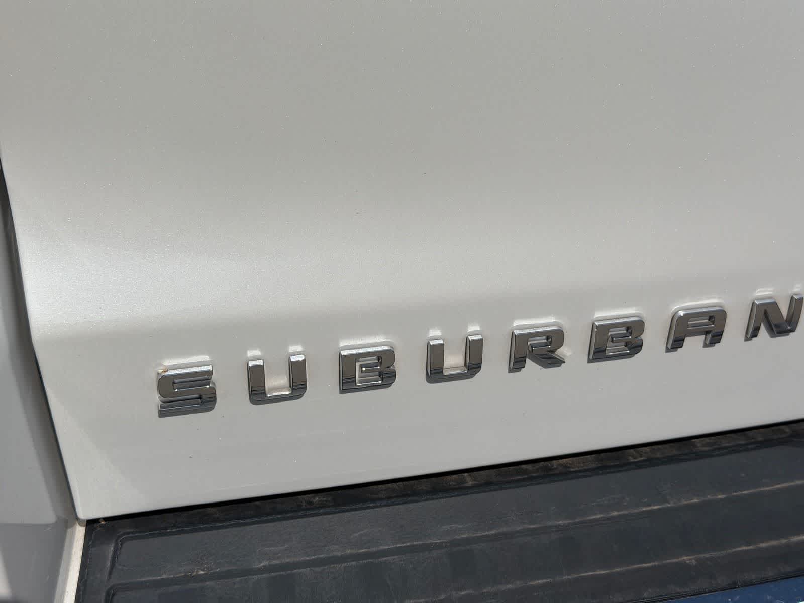 Thumbnail: 2017 Chevrolet Suburban - 29
