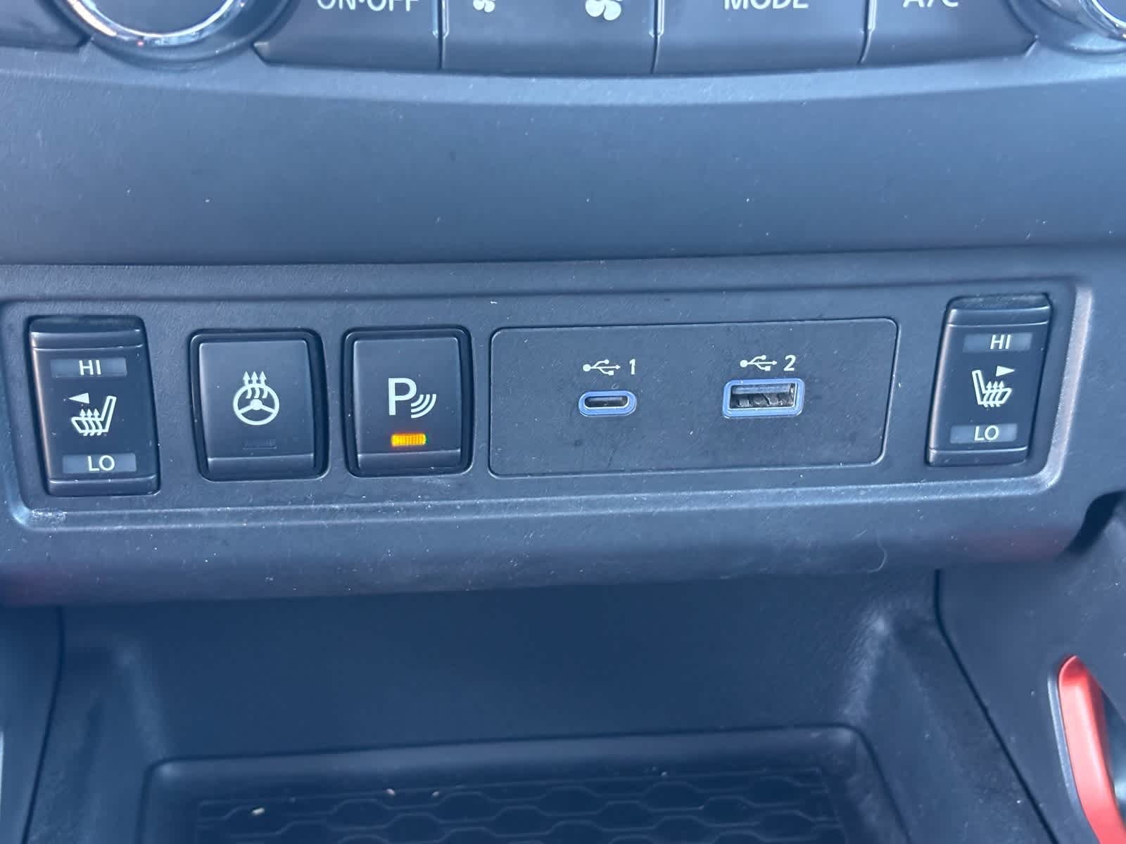 Thumbnail: 2022 Nissan Frontier - 26