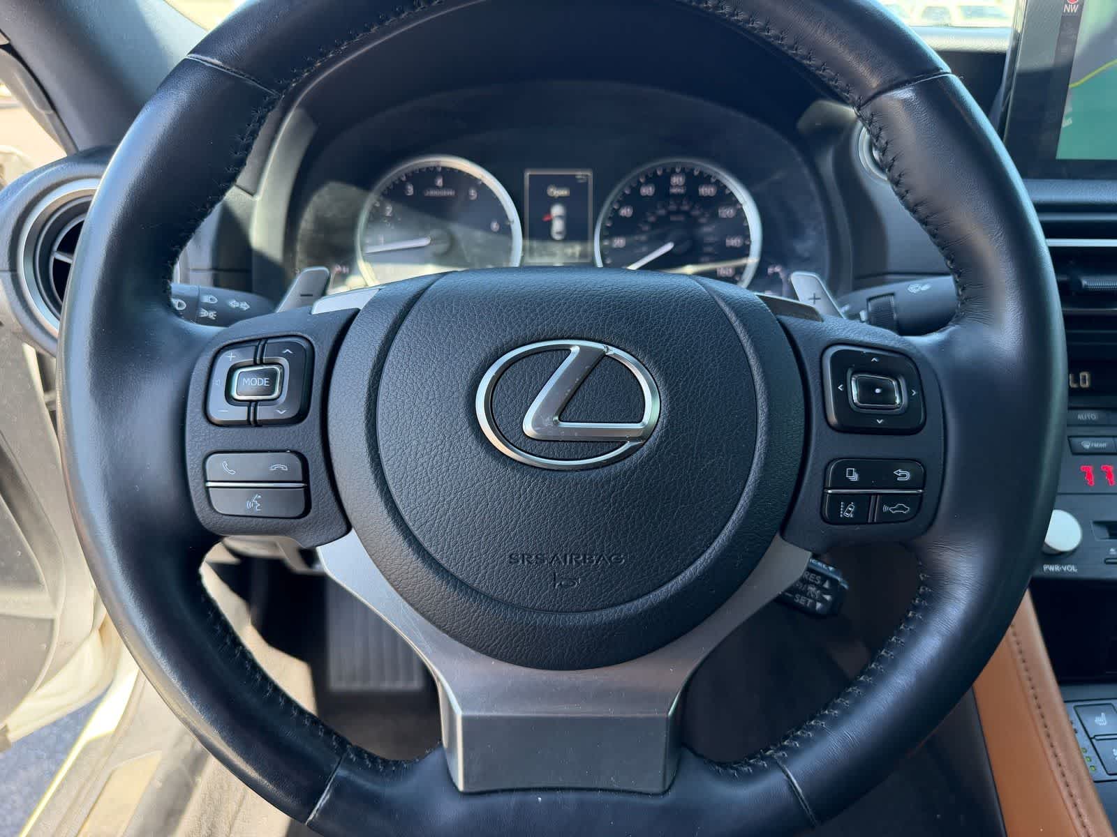Thumbnail: 2023 Lexus RC - 21