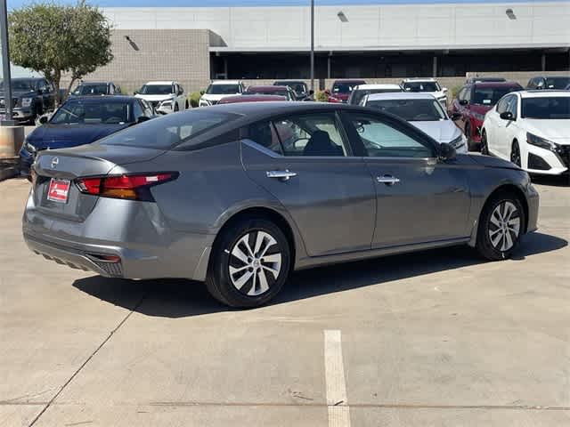 Thumbnail: 2025 Nissan Altima - 6