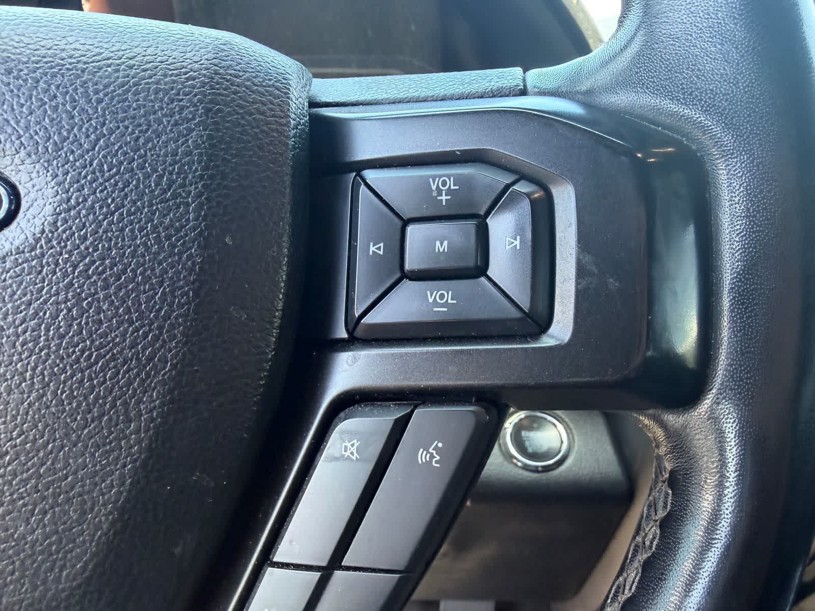 Thumbnail: 2018 Ford Expedition - 12