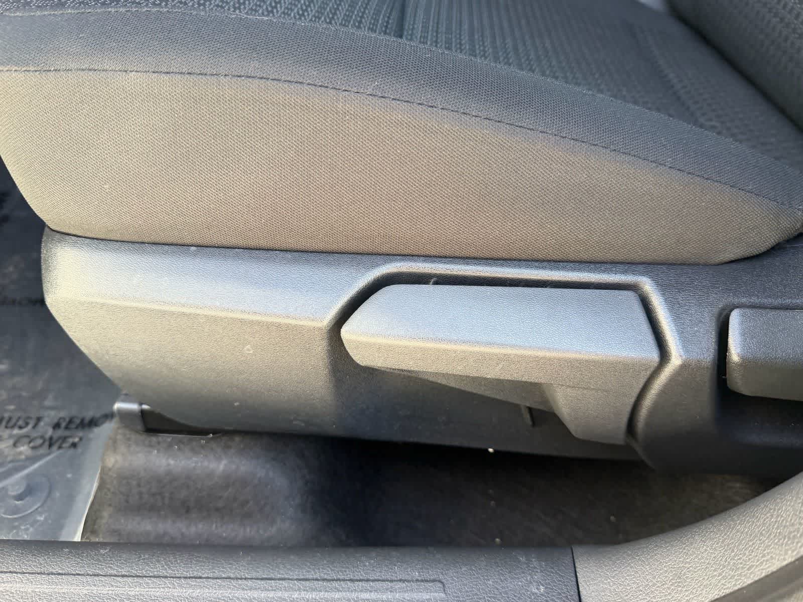 Thumbnail: 2025 Nissan Kicks - 17