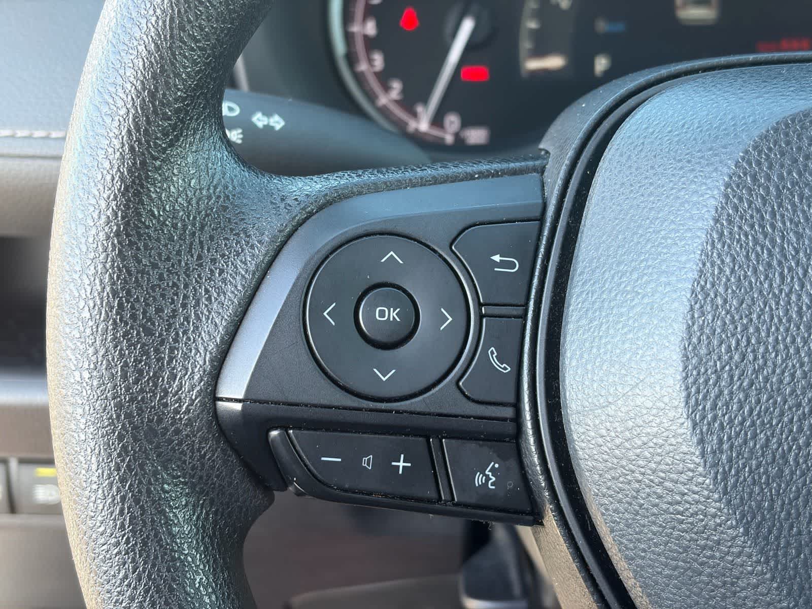 Thumbnail: 2024 Toyota RAV4 - 18