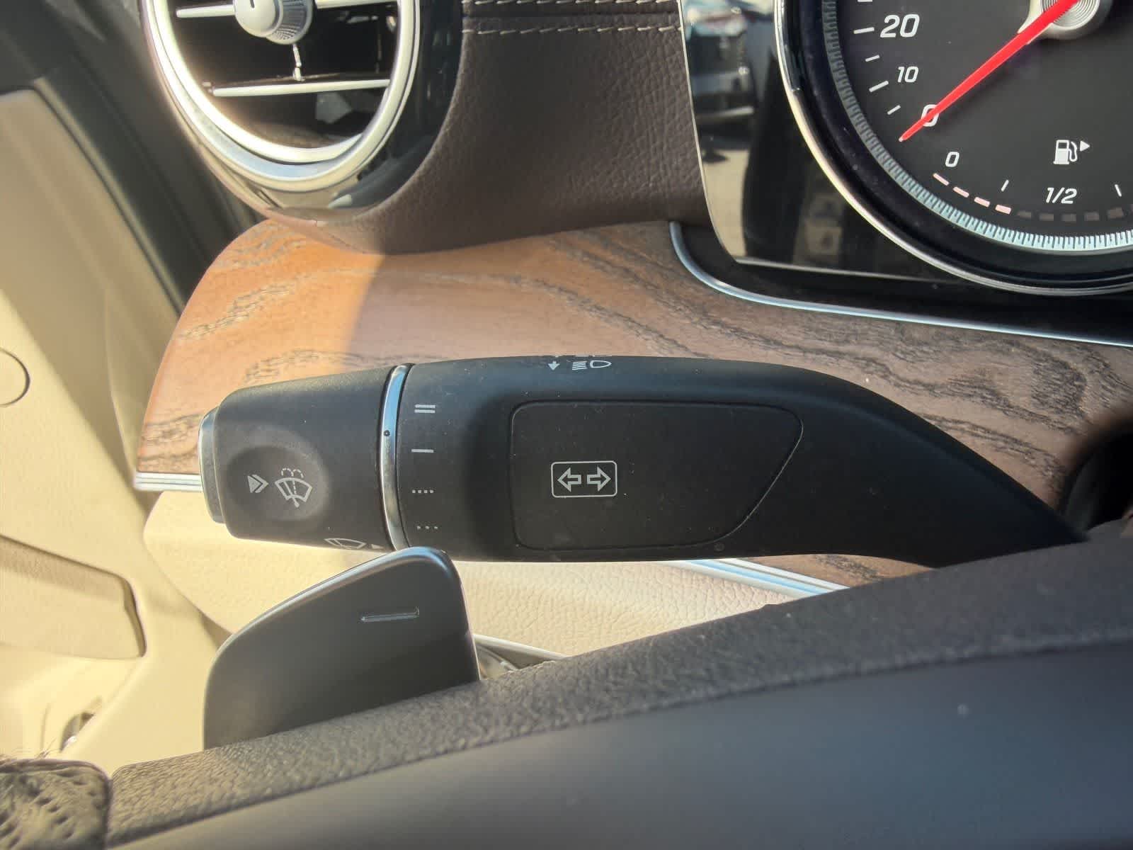 Thumbnail: 2018 Mercedes-Benz E-Class - 18