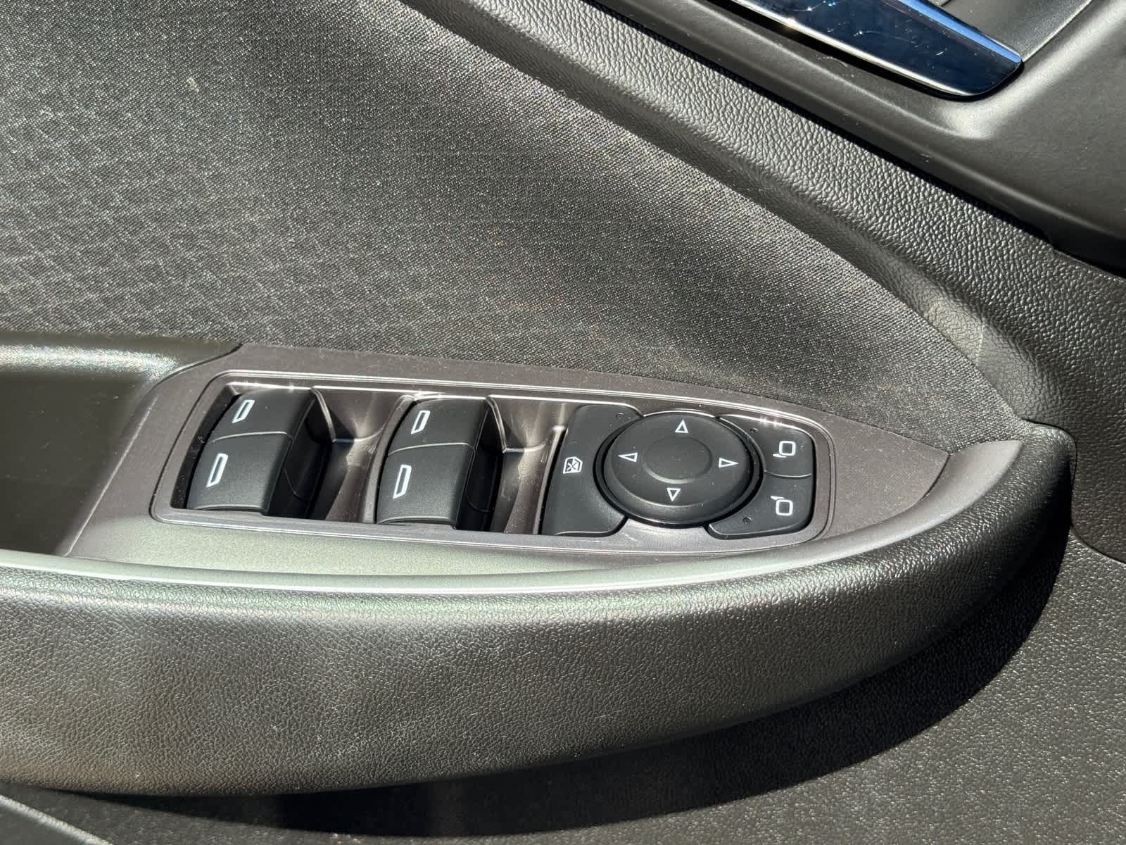 Thumbnail: 2020 Chevrolet Malibu - 17