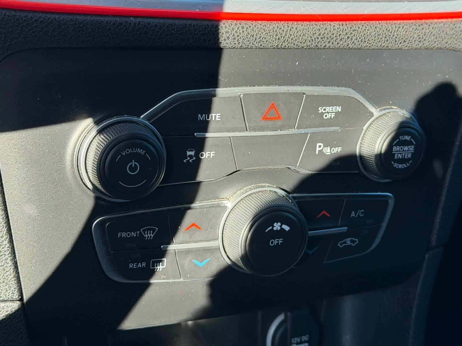 Thumbnail: 2022 Dodge Charger - 9