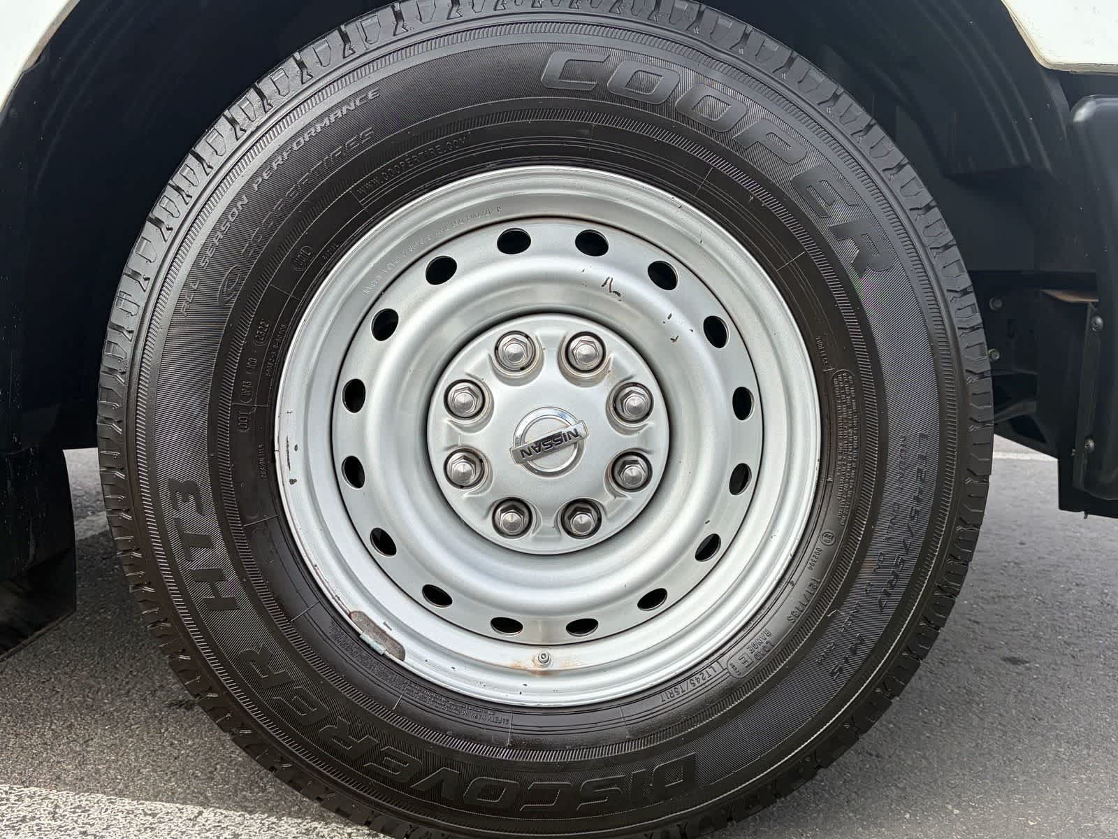 Thumbnail: 2018 Nissan NV - 10