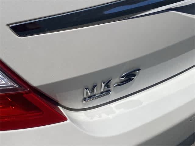 Thumbnail: 2015 Lincoln MKS - 8