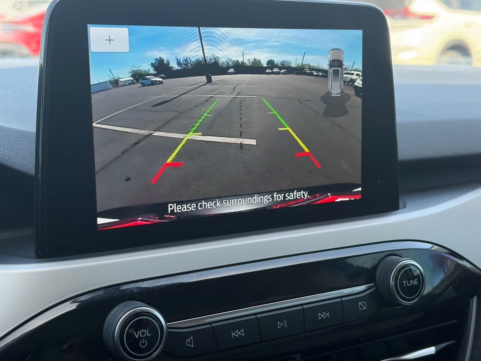 Thumbnail: 2022 Ford Escape - 22