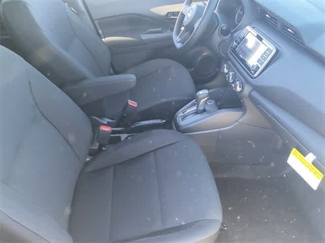 Thumbnail: 2025 Nissan Kicks - 13