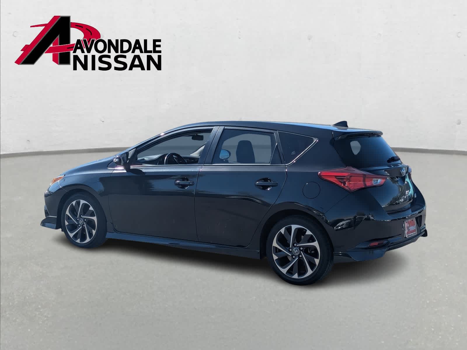 Thumbnail: 2017 Toyota Corolla iM - 4