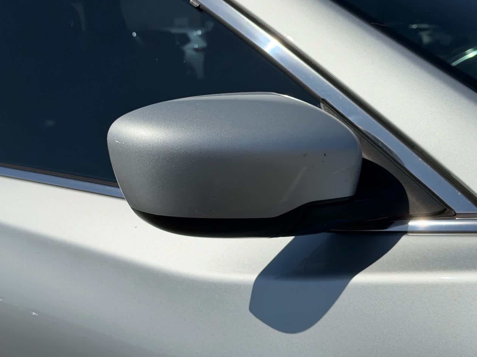 Thumbnail: 2019 Nissan Rogue - 16