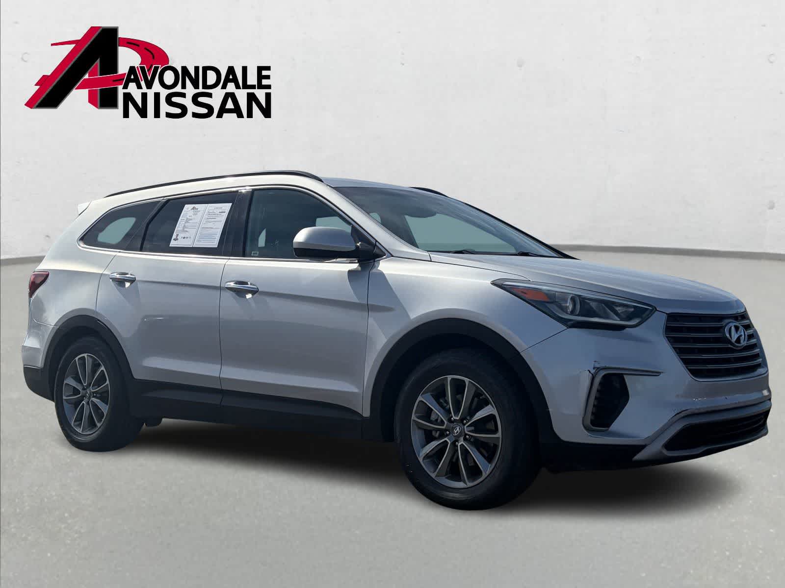 Thumbnail: 2017 Hyundai Santa Fe - 9