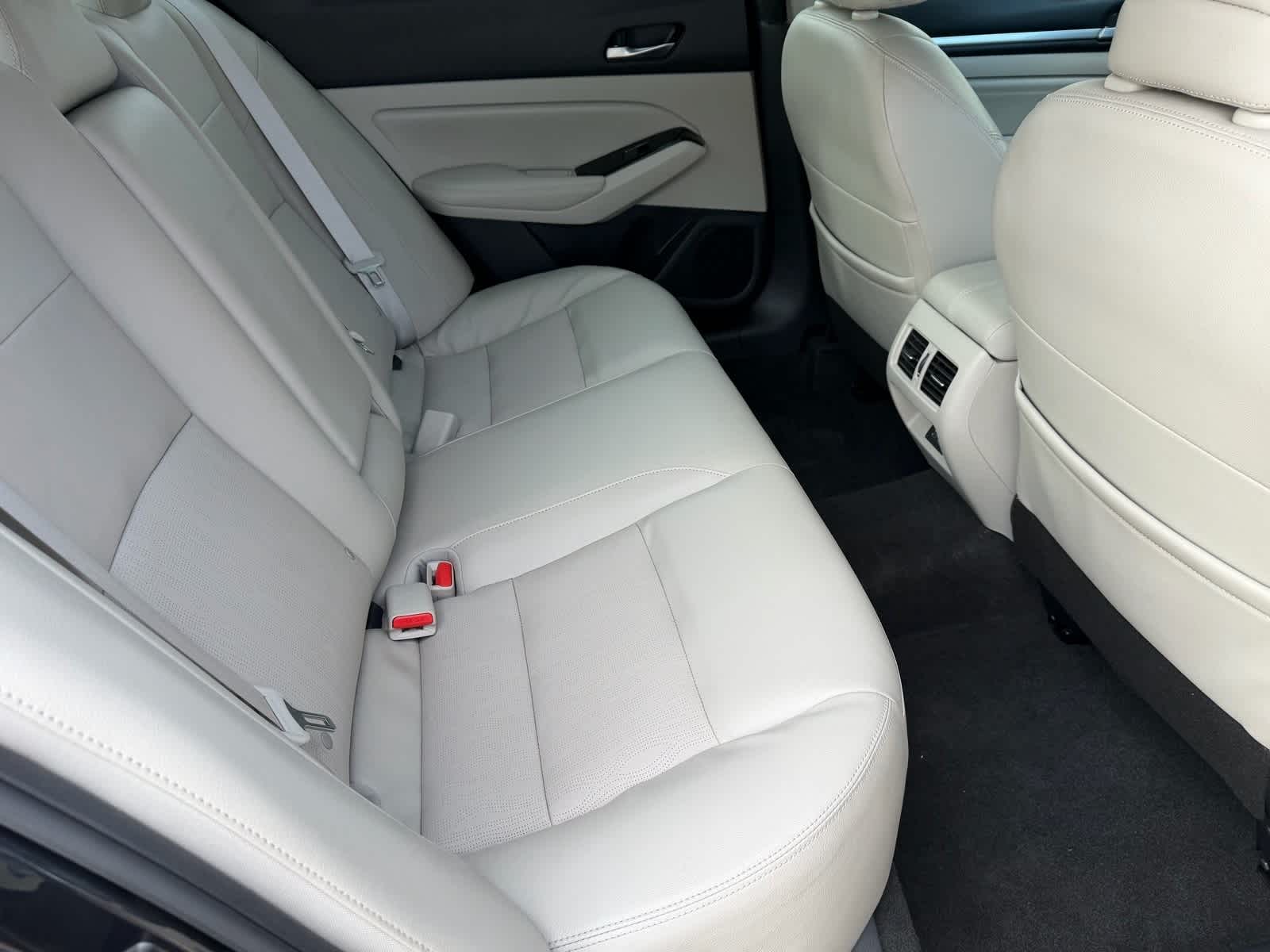 Thumbnail: 2022 Nissan Altima - 15