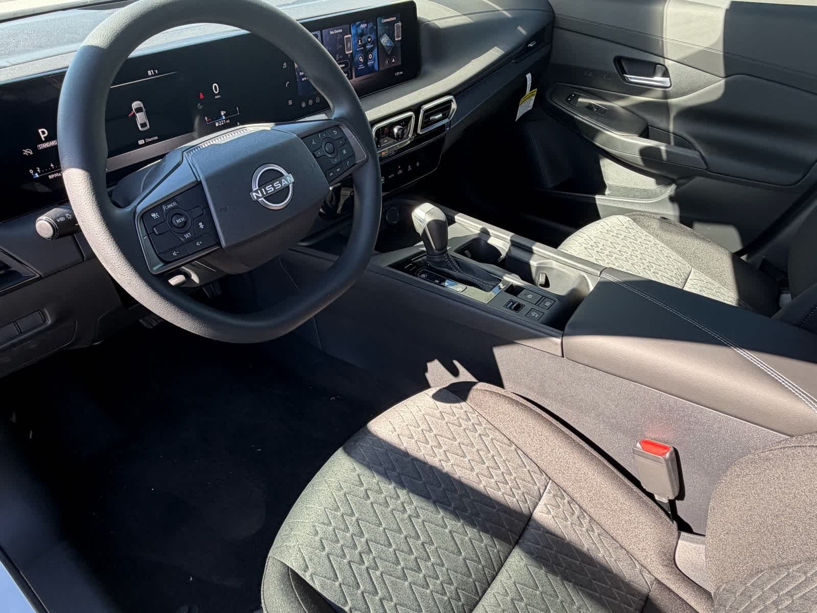 Thumbnail: 2026 Nissan Sentra - 2