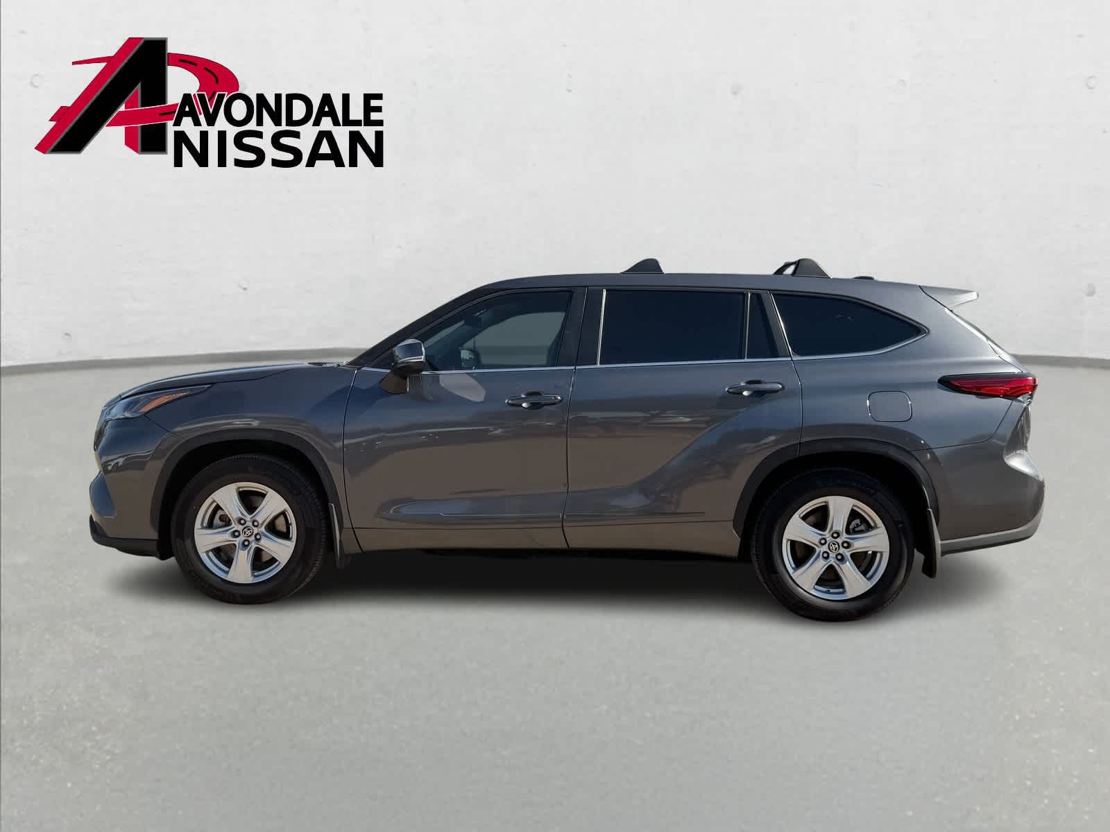 Thumbnail: 2023 Toyota Highlander - 3