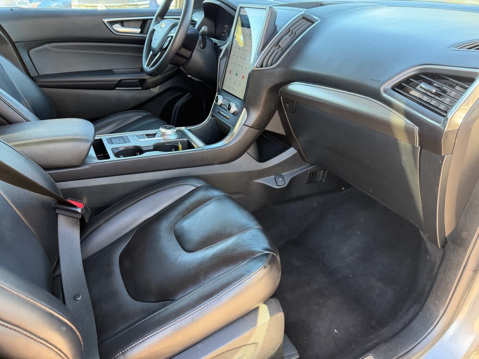 Thumbnail: 2022 Ford Edge - 13