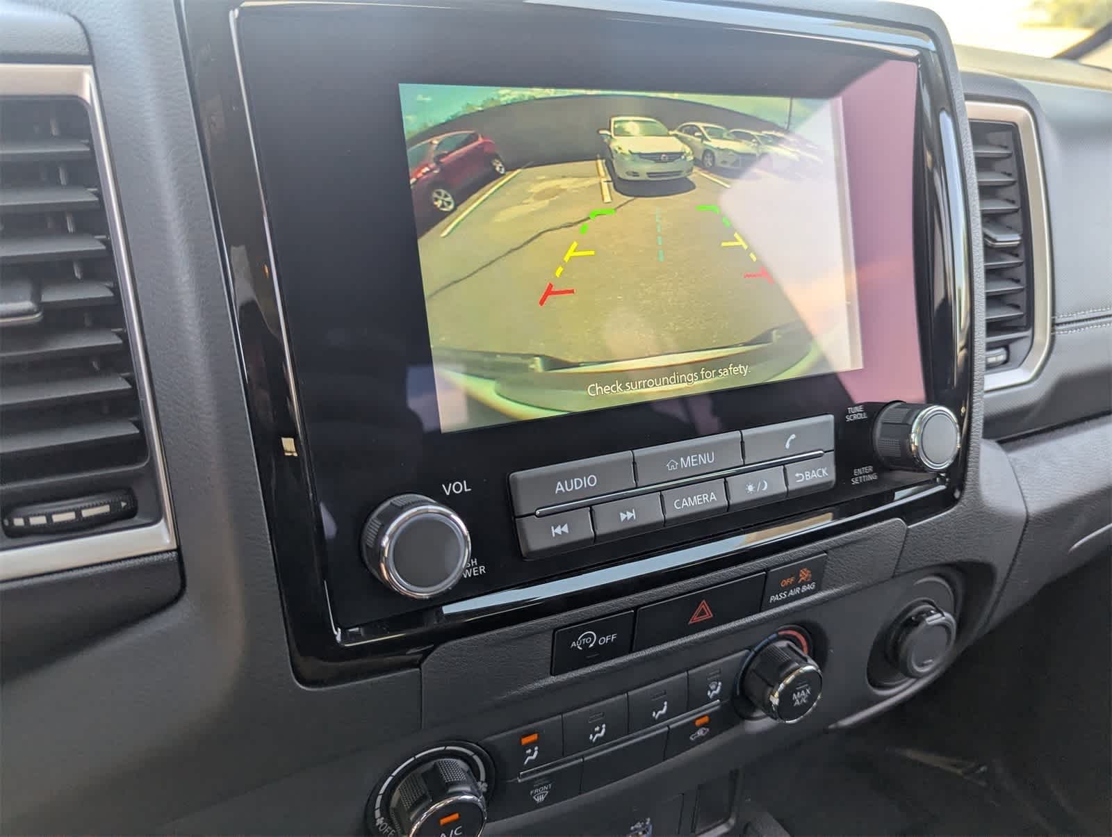 Thumbnail: 2024 Nissan Frontier - 26