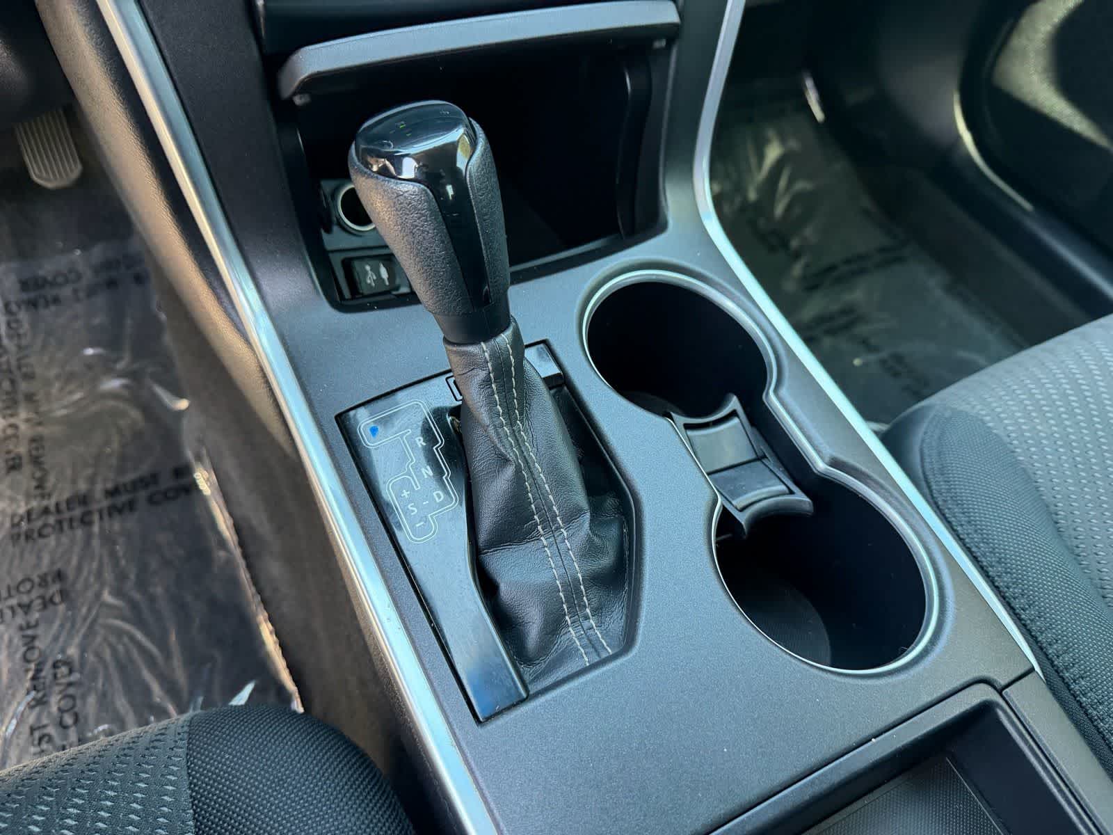 Thumbnail: 2015 Toyota Camry - 26