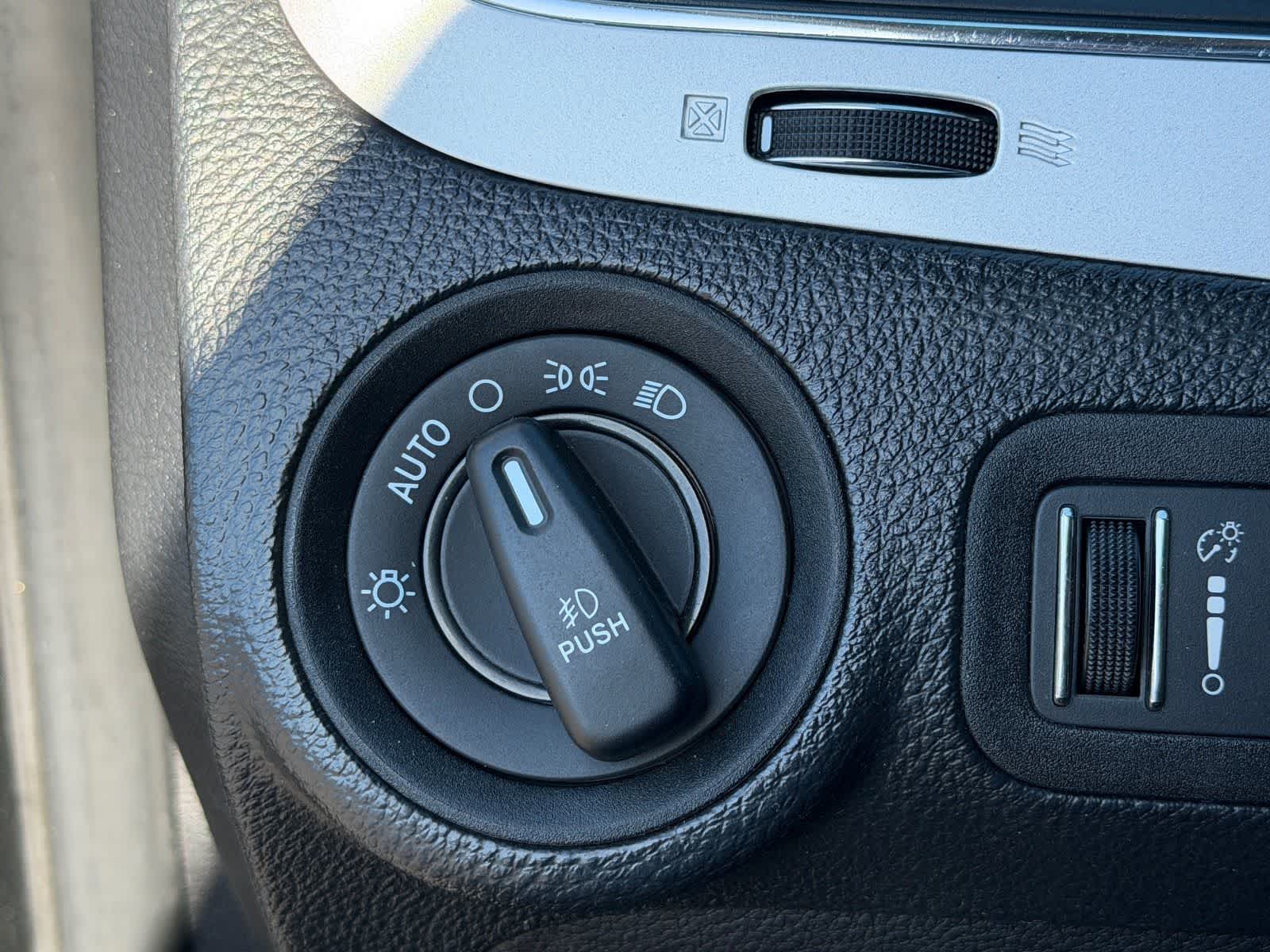 Thumbnail: 2019 Dodge Journey - 15