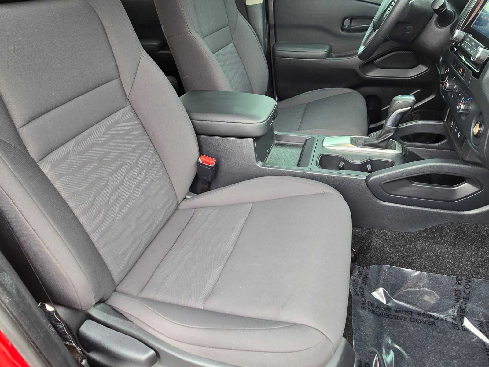 Thumbnail: 2022 Nissan Frontier - 11