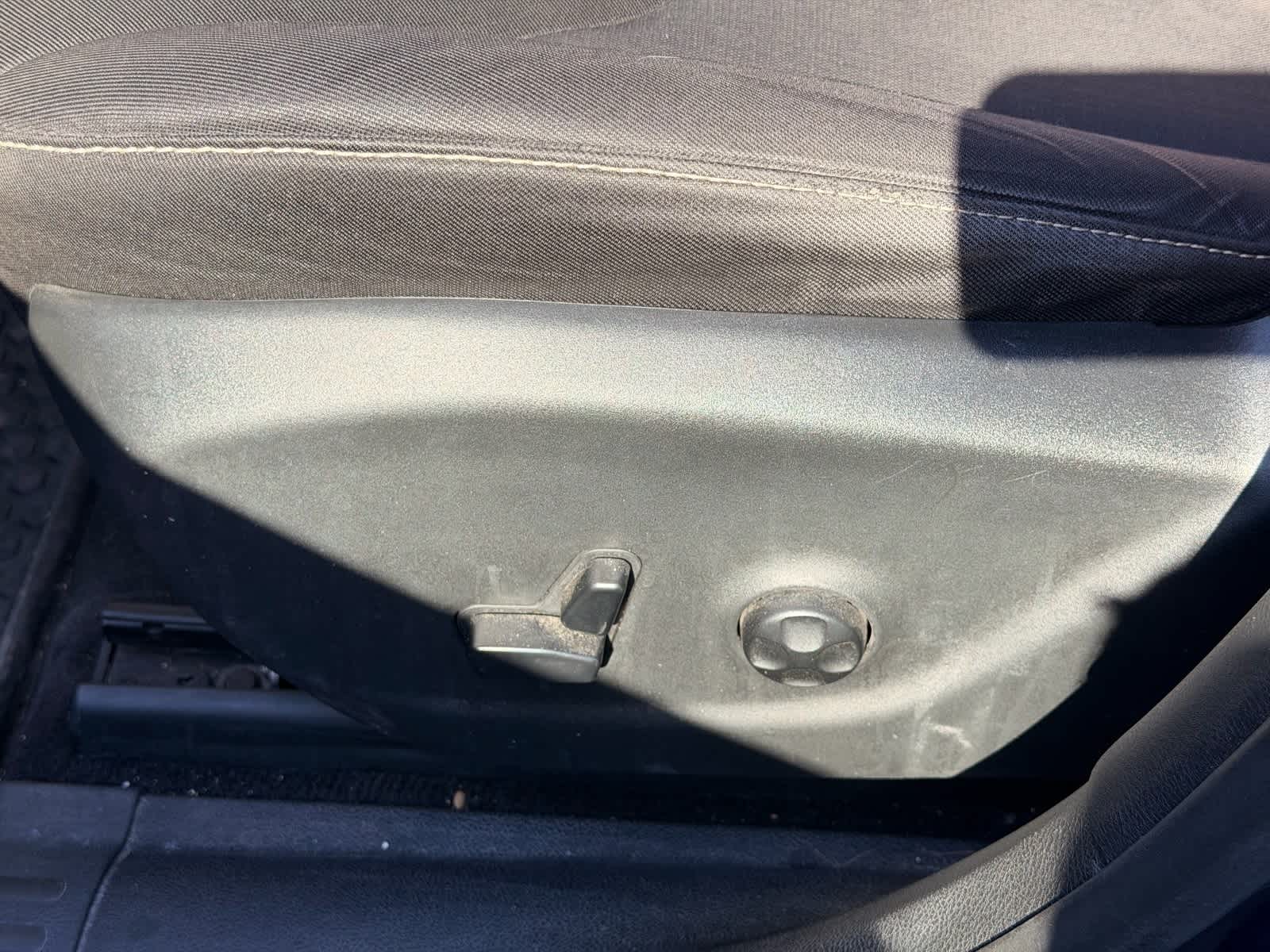 Thumbnail: 2015 Jeep Cherokee - 13